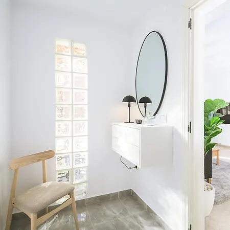 Lovely With Private Pool